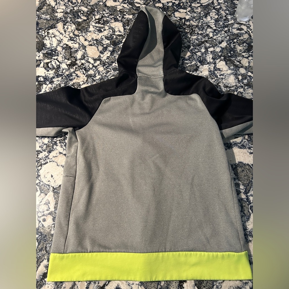 Nike Men’s Medium Gray and Black Therma-Fit Hoodie - Picture 4 of 4